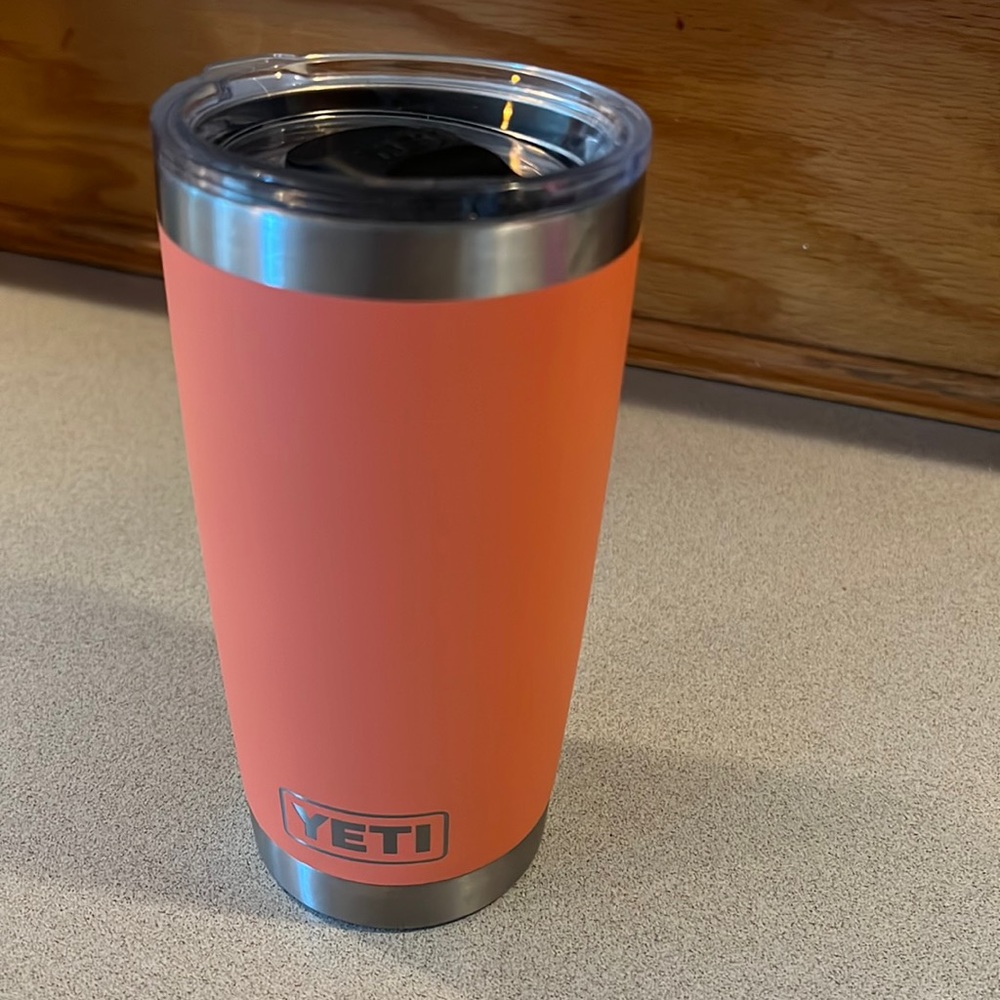 YETI  20 oz tumbler.  Coral color, Discontinued color!